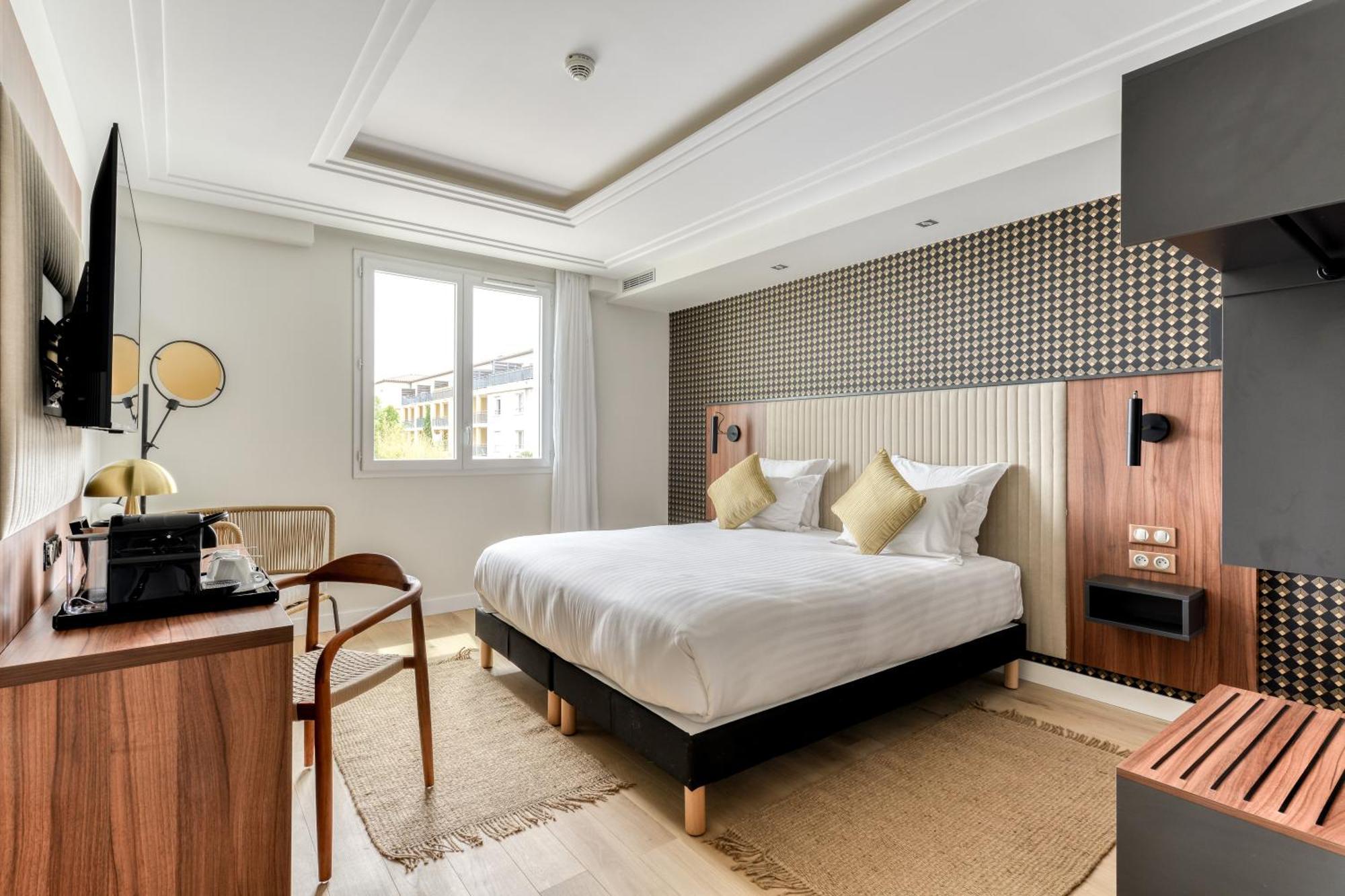 Zenitude Hotel La Valadiere, Ascend Hotel Collection Juvignac Eksteriør billede