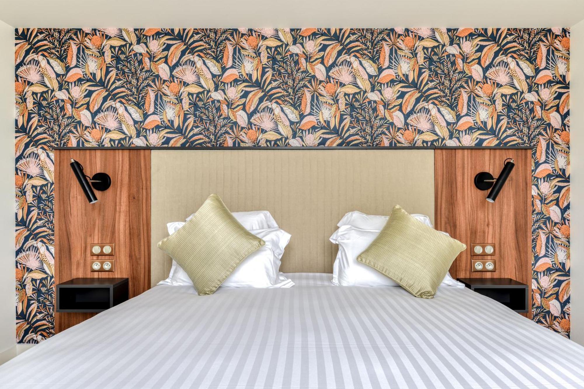 Zenitude Hotel La Valadiere, Ascend Hotel Collection Juvignac Eksteriør billede