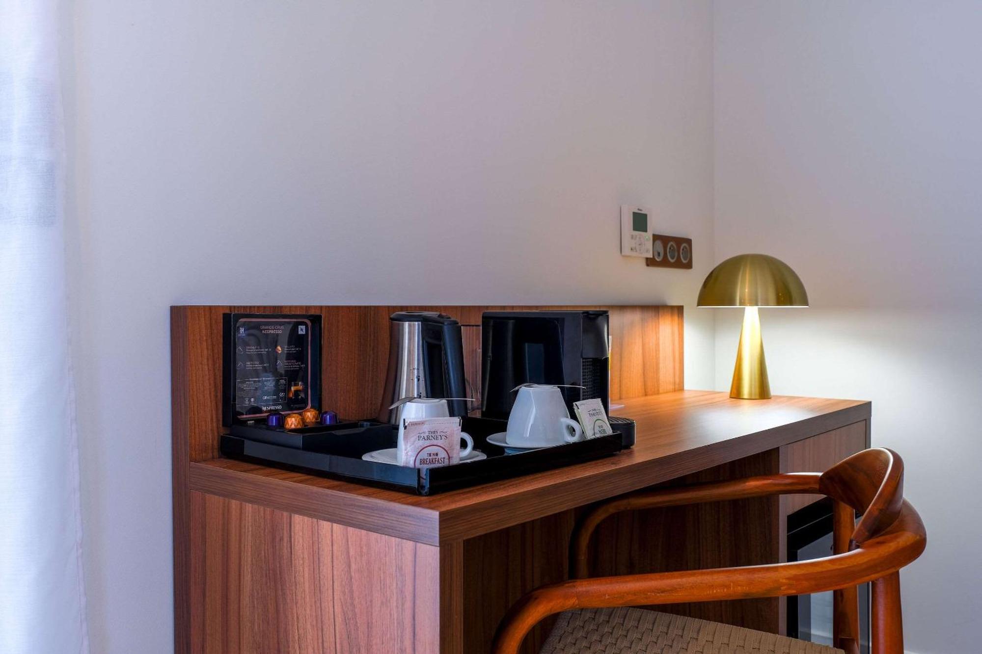 Zenitude Hotel La Valadiere, Ascend Hotel Collection Juvignac Eksteriør billede