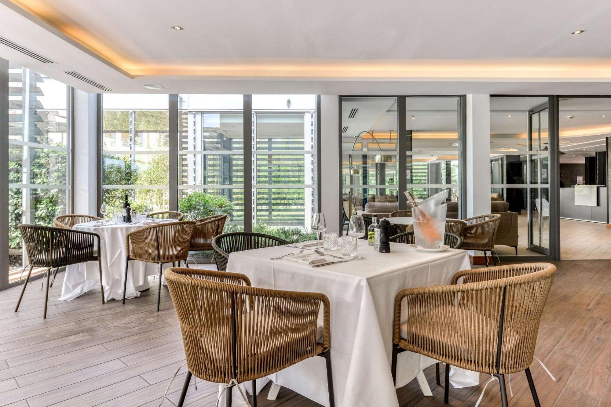 Zenitude Hotel La Valadiere, Ascend Hotel Collection Juvignac Eksteriør billede